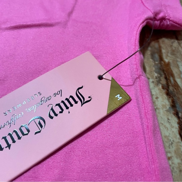 Juicy Couture - Picture 4 of 5